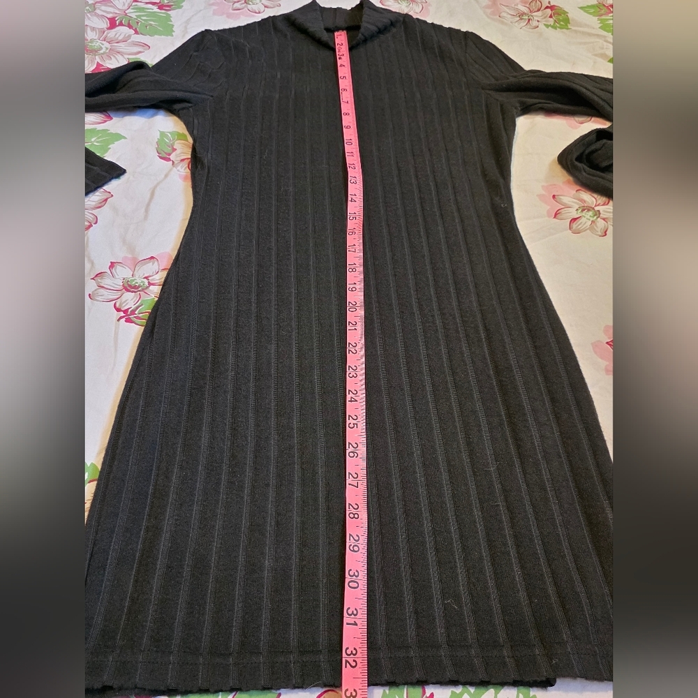 Black Ribbed Dress - Picture 6 of 8